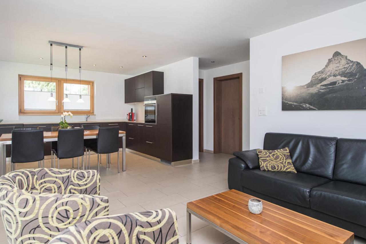 צרמט Ferienhaus Casa Luna מראה חיצוני תמונה
