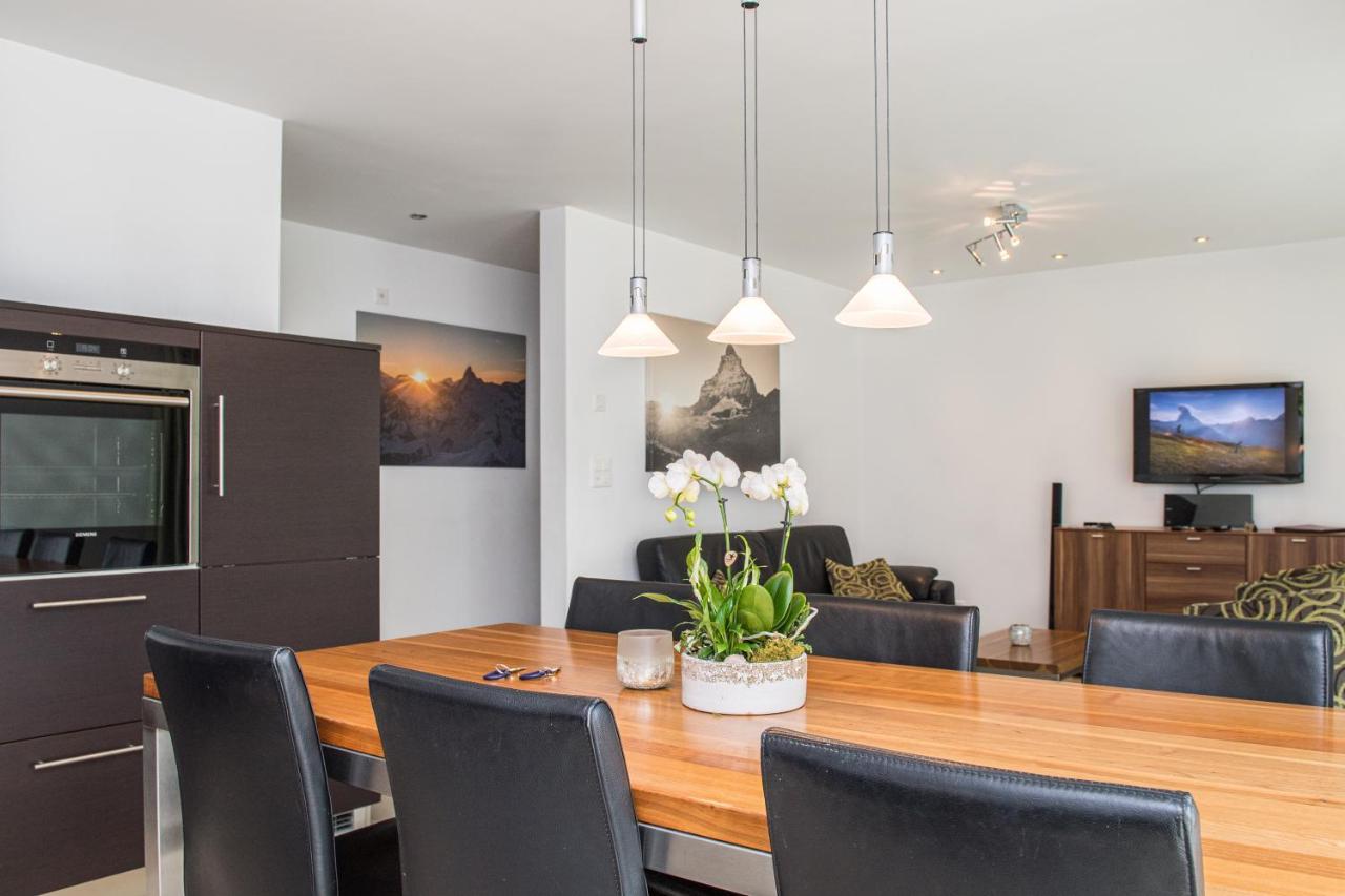 צרמט Ferienhaus Casa Luna מראה חיצוני תמונה