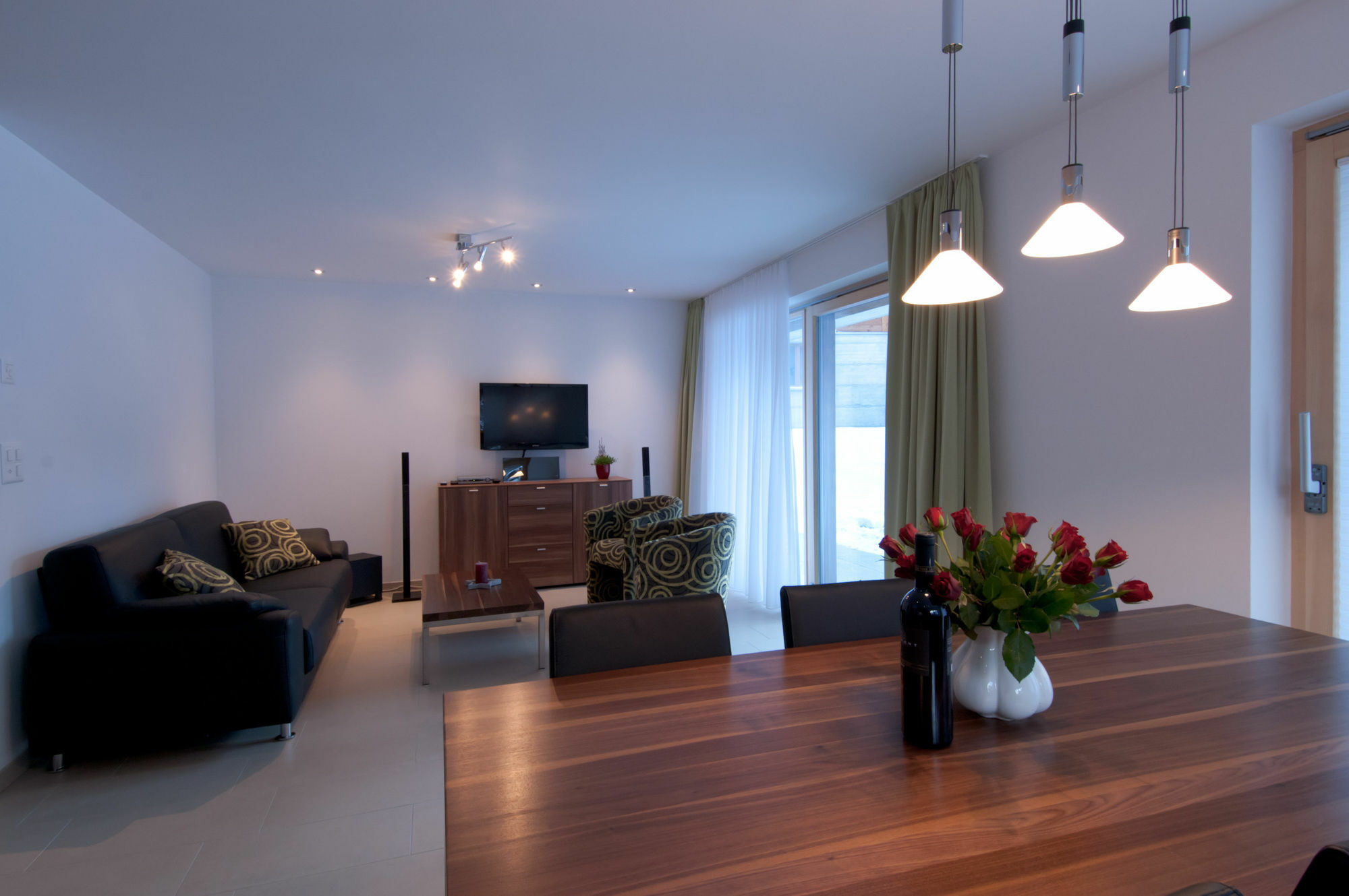 צרמט Ferienhaus Casa Luna מראה חיצוני תמונה